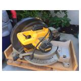 Dewalt Saw
