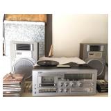 Yorx Receiver / Stereo w/ working 8 track tape player
