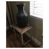 Accent table