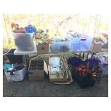 Misc. Loose Flowers & Leaves