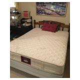 Queen Mattress Set - Excellent Condition