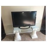 36" Hitachi TV