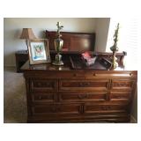 Long Dresser - Brass lamps