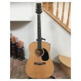 Michell MD100 Guitar w/Stand