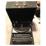 Vintage Remington Typewriter