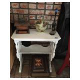White End table