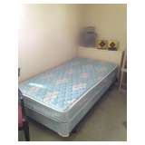 Twin Mattress Set75