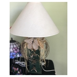 Birdhouse Table Lamp