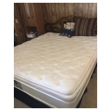 King Mattress Set / King Headboard