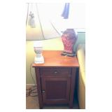 End Table w/Cabinet