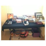 Frames / Books / CD & DVD