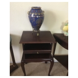 Decorative Table w/Tray