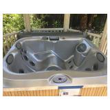 J315 Jacuzzi - Like New