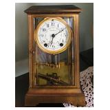 Vintage Mantle Clock