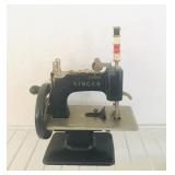 Mini Singer Sewing Machine