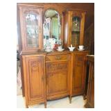 Beautiful Vintage China Cabinet