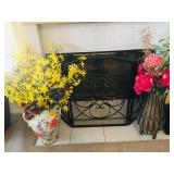 Misc. Decor / Metal Fireplace Screen /Tools