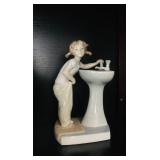 Lladro 4838 Clean Up Time