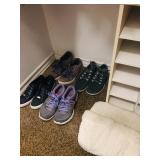 Women’s athletic shoes