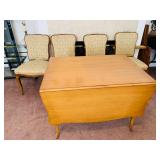 Vintage Drop Leaf table w/ 4 Chairs & two leaves