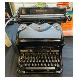 Remington Manual Typewriter