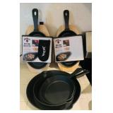 Cast Iron Skillets / Jim Beam Skillet Sets