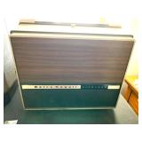 Bell & Howell Auto Load Projector