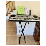 Casio Electric Keyboard