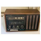 Vintage Clock Radio