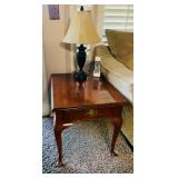 End Table / Table Lamp
