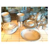 Vintage Wade Diane Serving Pieces