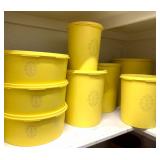 Tupperware Set