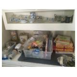 LOTS of Baking Pans, Cookie Press Cutters & More!