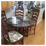 Kitchen Table w/4chairs