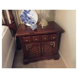 two side tabels