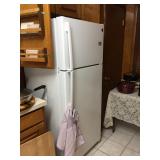 GE refrigerator/freezer