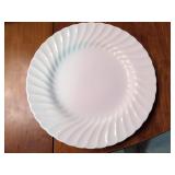 Sheffield dinnerware Bone White pattern