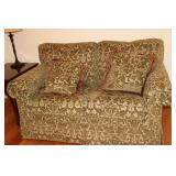Sherrill LIKE NEW Green Love Seat