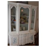 THOMASVILLE White Hutch THOMASVILLE White Hutch