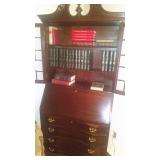 Estate Sale in Dix Hills Oct 24th 9am to 3pm