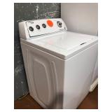nearly new whirlpool washer 150.00