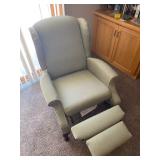 Lane Furniture Pair Queen Anne Reclining Wingback Chairs - $80 Each - 41"H x 31"W x 34"D