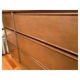 Kroehler 9-Drawer Dresser w/Mirror - $175 - 65"H x 62"W x 19"D