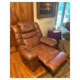 La-Z-Boy "Chiller" Recliner W/Heat & Massage