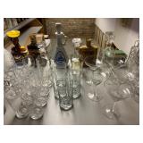 Vintage Bar/Drinking Glasses & Vintage Decanters 