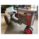 Vintage MF Massey Ferguson Pedal Tractor 
