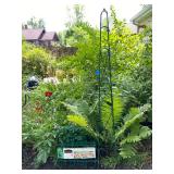 Garden Fence & Obelisk 