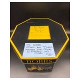 Vtg Dobbs Octagon Box W/Men