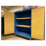 Rolling Metal Cabinet W/Locking Key 