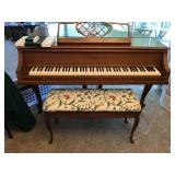 Nice Villages sale with Golf Cart and Piano